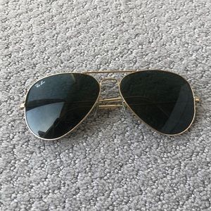Ray-Ban Aviator Classic